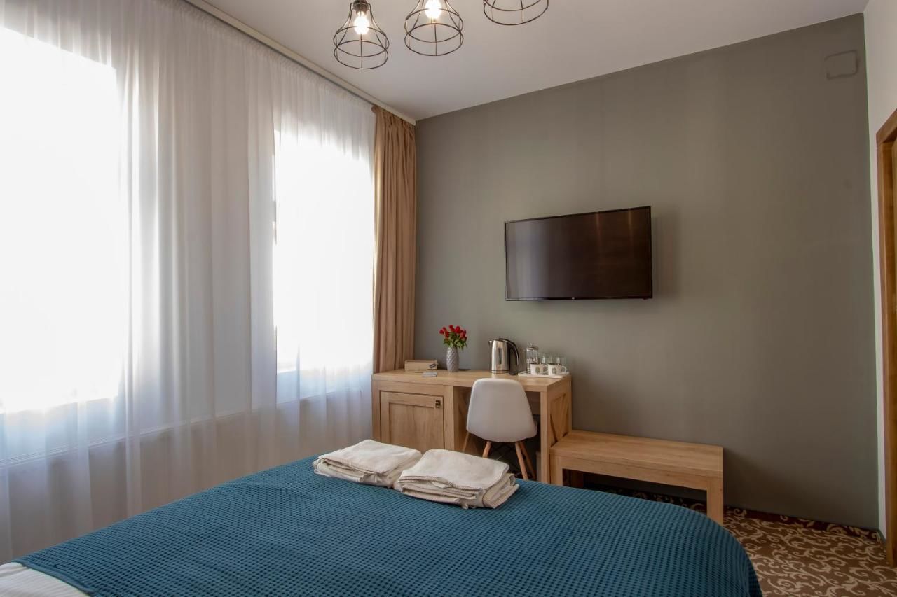 Отели типа «постель и завтрак» Residence Rooms Bucovina Кымпулунг-Молдовенеск-30