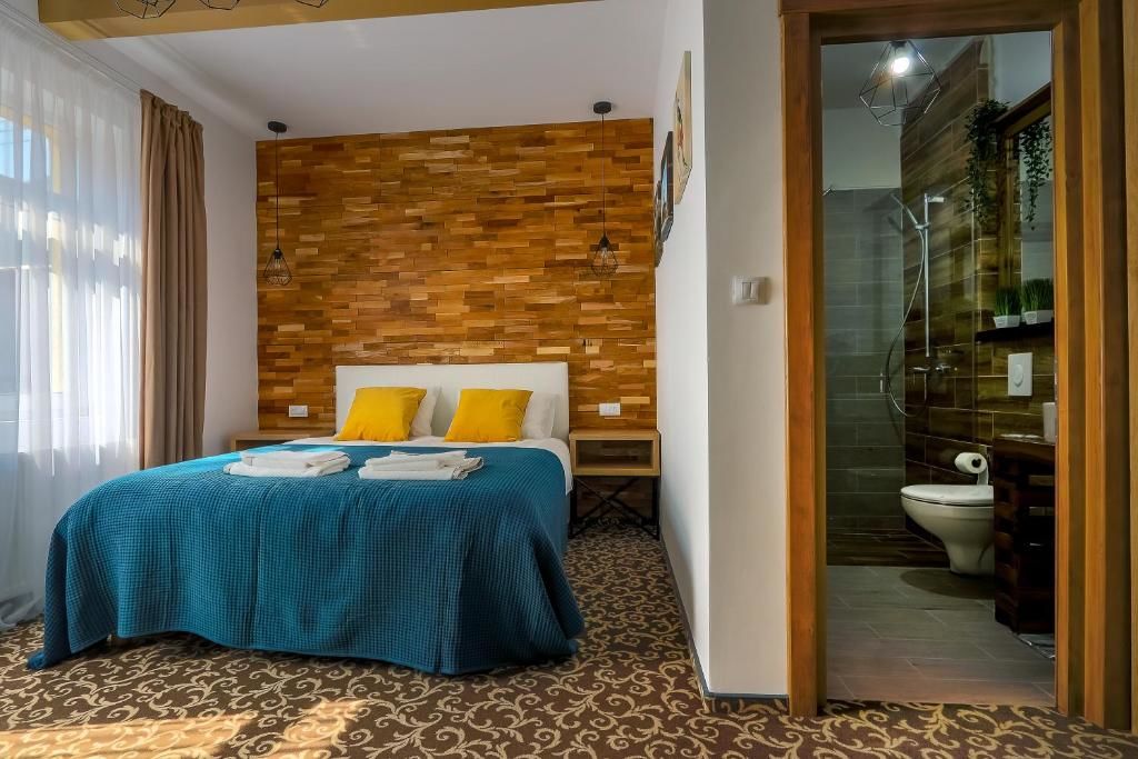 Отели типа «постель и завтрак» Residence Rooms Bucovina Кымпулунг-Молдовенеск-51