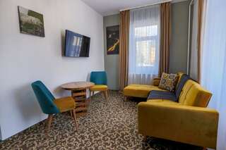 Отели типа «постель и завтрак» Residence Rooms Bucovina Кымпулунг-Молдовенеск Апартаменты - 1-й этаж-12