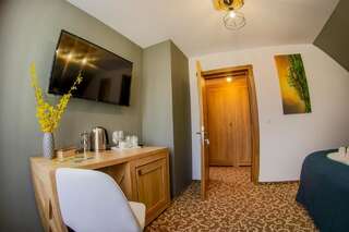 Отели типа «постель и завтрак» Residence Rooms Bucovina Кымпулунг-Молдовенеск Апартаменты - 1-й этаж-17